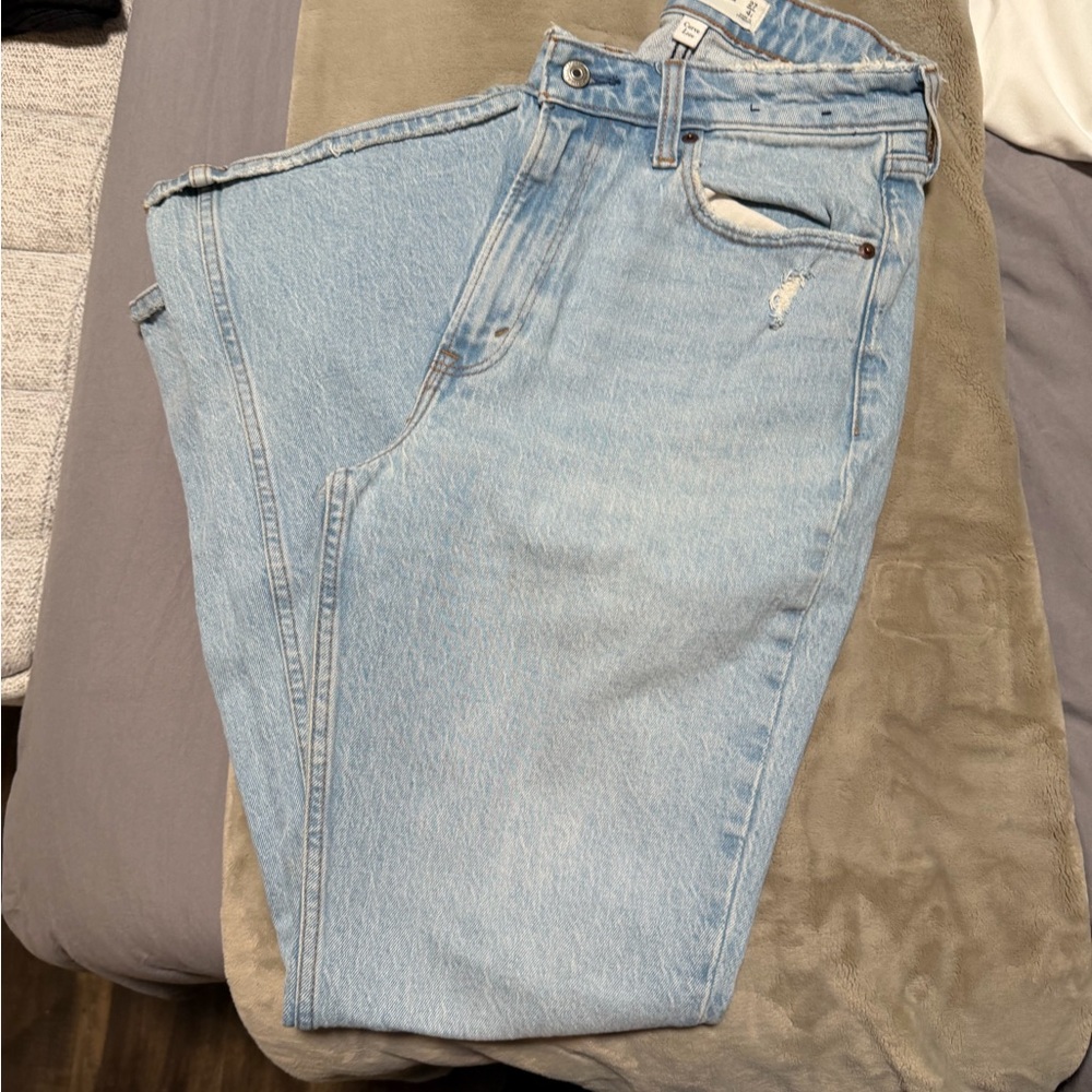 Abercrombie & Fitch Vintage Flare High Rise Jeans - Light Blue